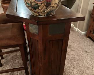 Sunny Designs Santa Fe Free Standing Bar with Slate Inserts