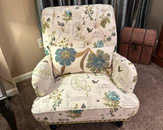 Auguste Floral Armchair