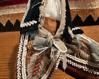 Native American Iroquois Beaded Child's Moccasins