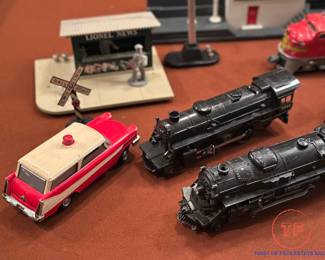 Vintage LIONEL Trains