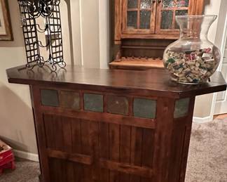 Sunny Designs Santa Fe Free Standing Bar with Slate Inserts