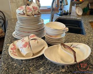 1950'S METLOX POPPYTRAIL Hand Painted China "Peach Blossom" Pattern