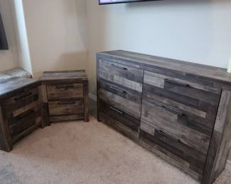 Dresser and nightstand set