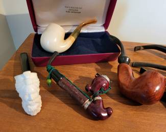 Large vintage european pipe collection  (more pics below)