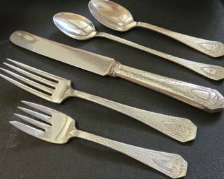 Rogers triple plated flatware service for 8