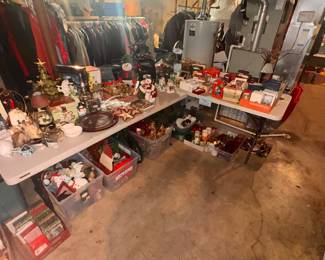 Candles, Holiday Decor