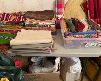 Pier One Placemats, Napkins, Linens