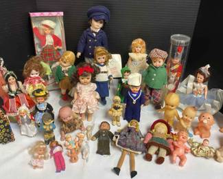 Assortment Of Vintage Dolls