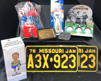 Super XXXVI Beanie Baby,Jake Neighbours BobbleHead,Buck Knives Great American Rodeo Buckles more