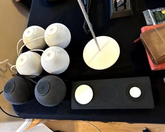 Apple HomePod mini's (round)