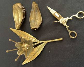 Brass Candle Snuffer AshtrayPetals Table Ornament