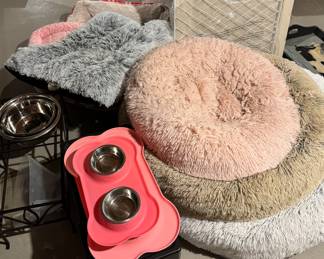 Pet beds and accessories