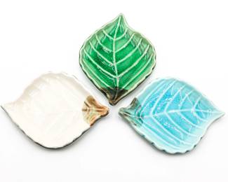 Set of 3 Ceramic Leaf Plates