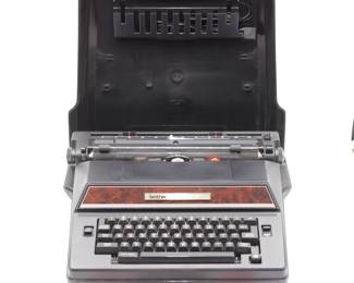 Vintage Brother Correct-O-Ball XL-1 Electro-Mechanical Typewriter with Case