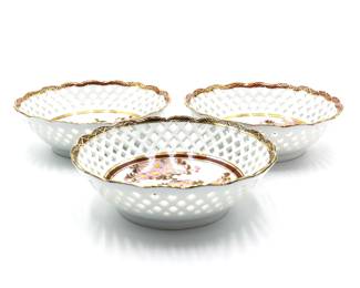 Set of 3 Hand Painted Shozan Kutani Reticulated Porcelain Dishes
