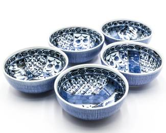 Set of 5 Small Sometsuke Blue & White Bowls