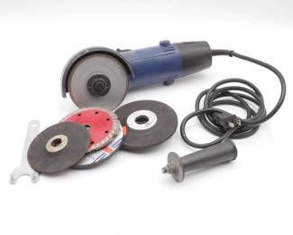 Drill Master 4 1/2" Angle Grinder with Grinding Discs