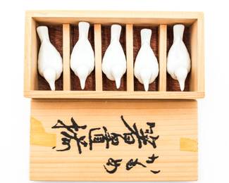 Set of 5 White Porcelain Dove Chopstick Rests