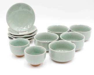 Jade Green Earthenware Set of 12