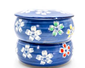 2 Stacking Bowls w/Lid