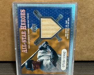 2001 Ken Griffey Jr. All Star Heroes Game Used Bat Card /1992