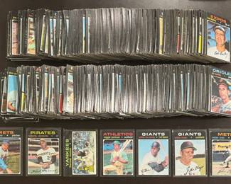 1971 Topps Baseball Near Complete Set (705/752) Clemente, Nolan Ryan, Mays Aaron
