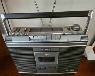 Vintage SONY CF-580 Boombox from 1976.
