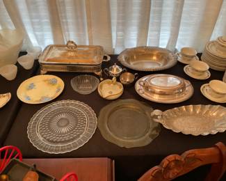 VINTAGE SILVERPLATE. 