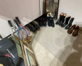 OLD VINTAGE RAIN BOOTS