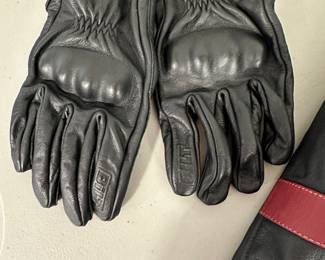 Bilt motorcycle gloves