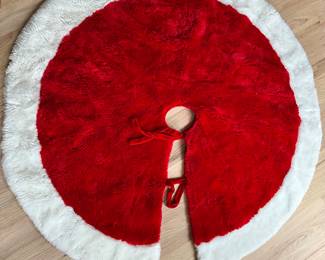 Christmas tree skirt