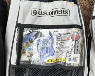 US Divers fins/goggles/snorkel
