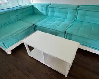 21. Pottery Barn Teen Modular 4pc Sectional (32" x 32" x 27" each piece)