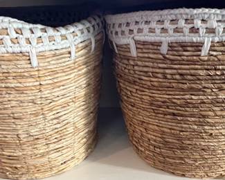 16. Set of 5 Baskets 
