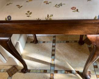 35. Bench w/ Cabriole Legs & Upholstered Seat (20" x 14" x 19")