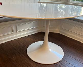 1. Oval Tulip Table (60" x 40" x 29")