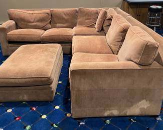 38. 4pc Sleeper Sectional (112" x 102" x 42" x 33"h) Ottoman 28" x 43" x 16" 