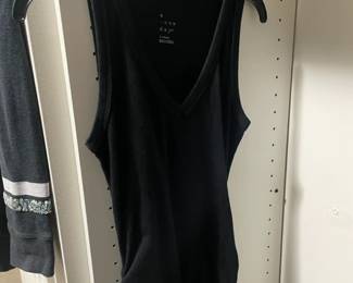Unmarked clothing