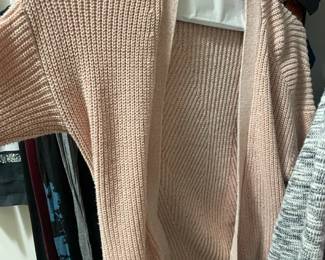 Unmarked clothing