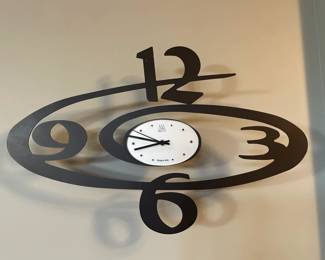 Wall clock