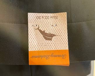 Men's clothing (size medium/large) with brands like Tommy Bahama, Peanuts, Nike, Adidas, Psycho Bunny