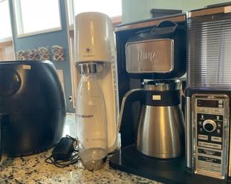 Soda Stream,Ninja Coffee Maker CF097