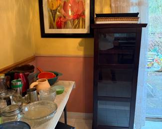 Dishware, Cabinet