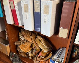 $30, 000 - OBO- AMAZING HUGE BASEBALL COLLECTION WITH SIGNED BALLS, SIGNED CARDS, GLOVES . BATS. SIGNED LETTERS COLLECTABLES ETC