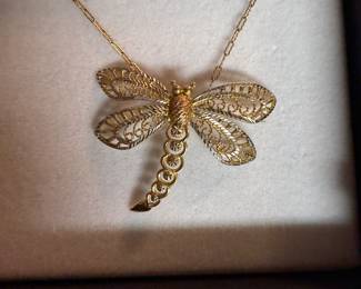 $325~ 10KT GOLD DRAGON FLY NECKLACE
