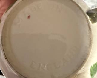 $275~ OBO~ BEAUTIFUL AND HIGHLY SOUGHT AFTER FRANCISCAN DESERT ROSE KITCHEN AND DINING CHINA SET