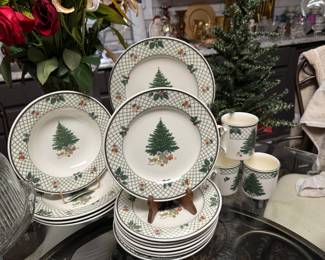 $60- SWEET MIKASA PLACE SETTING FOR FOUR
CHRISTMAS SET
