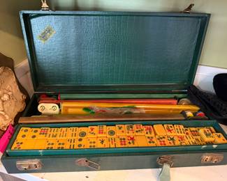 $175 - Mahjong set