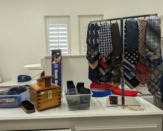 Vintage Ties, Vintage Shoe Polishing Box/Kit