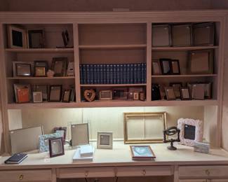 The Annals of America 1976, 20 Books, Picture Frames